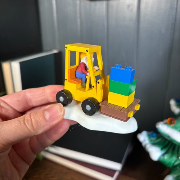 Department 56 Accessories Brick Lift, North Pole Sleigh, School Sleigh Express - Picture 8 of 12